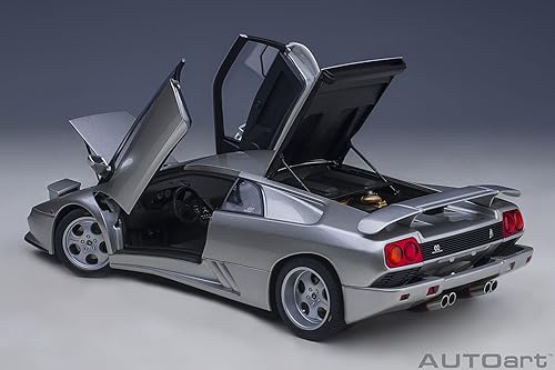 Miniatura 15 de AUTOart Lamborghini Diablo SE30 JOTA (TITANIO/Plateado metálico)