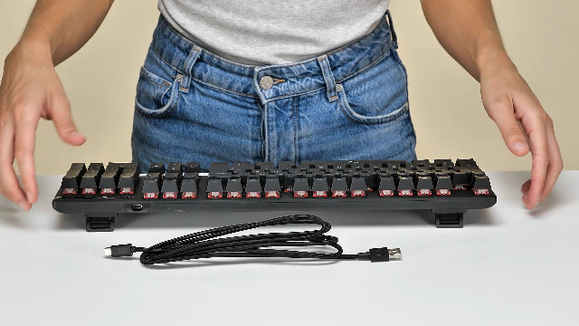 HyperX HX-KB7RDX-US Alloy Origins Core, RGB Mechanical Gaming Keyboard