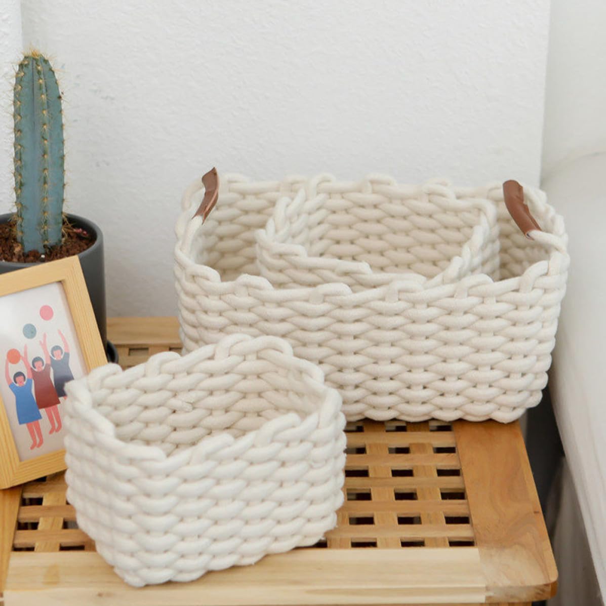 Cesta Portaoggetti Intrecciata in Corda di Cotone Bianca, Set 3 Pezzi | Manico in Cuoio, per Casa e Scaffale, Formato Piccolo e Grande, Adatta a Oggetti Vari
