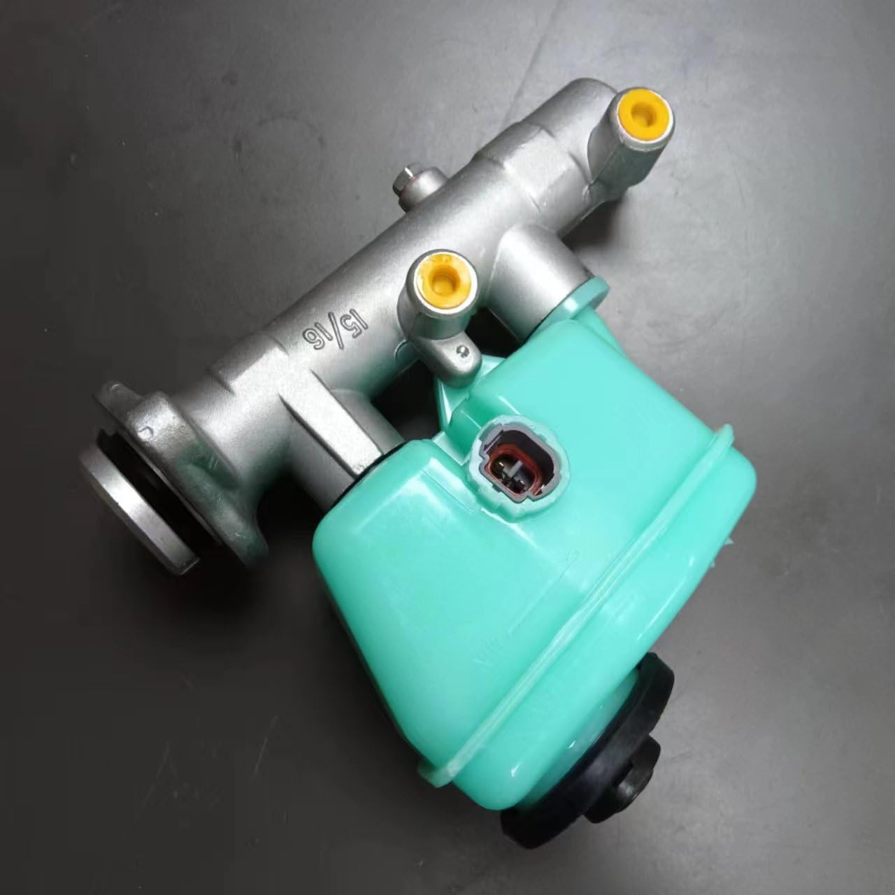 専用　MRD-125とMRD-143 Amazon.com: ADVICS BMT-035 Brake Master Cylinder : Automotive