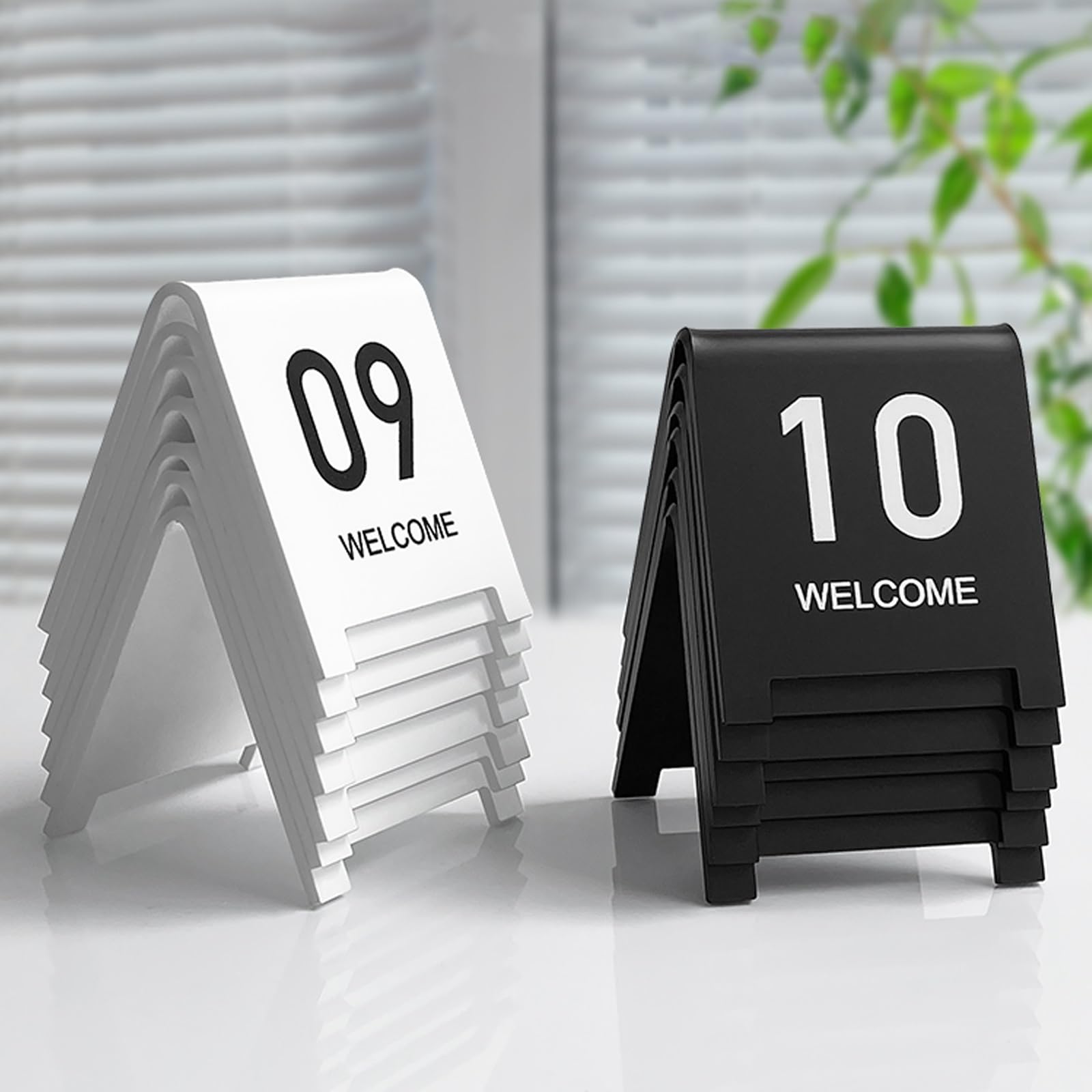 Kartki z numerami stolików w stylu namiotowym, Dwustronne akrylowe numery stołów 1-10 Wielokolorowe 6-8 cm Do restauracji bankietowej weselnej(Black-6cm,1-25)