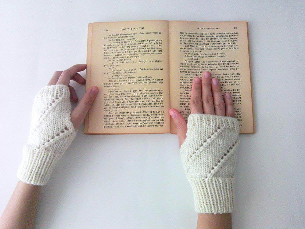Fingerless Gloves