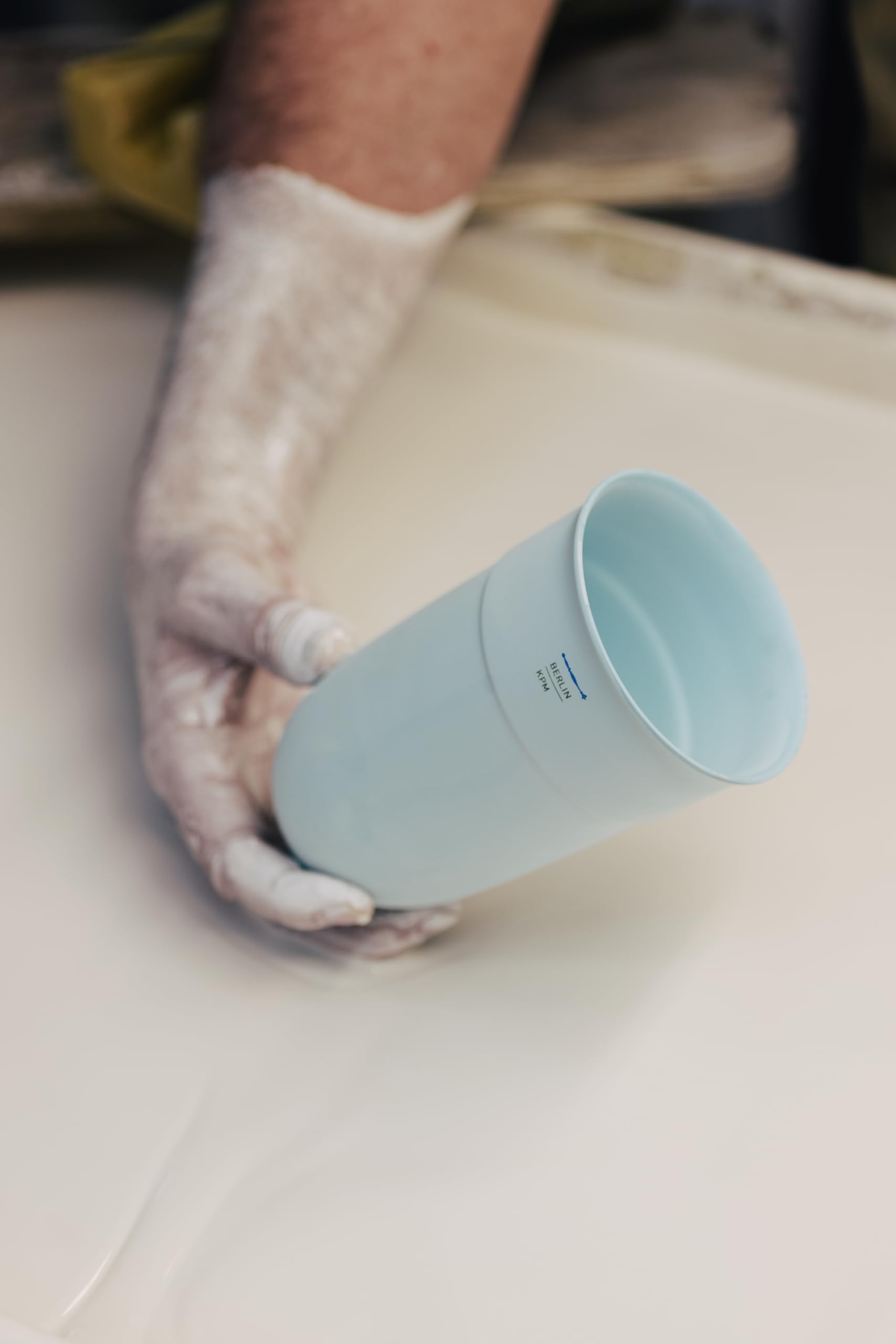 KPM Berlin LAB To-Go kubek, porcelana, kubek do kawy, kubek do kawy na wynos 460 ml, ręcznie wykonany, biały