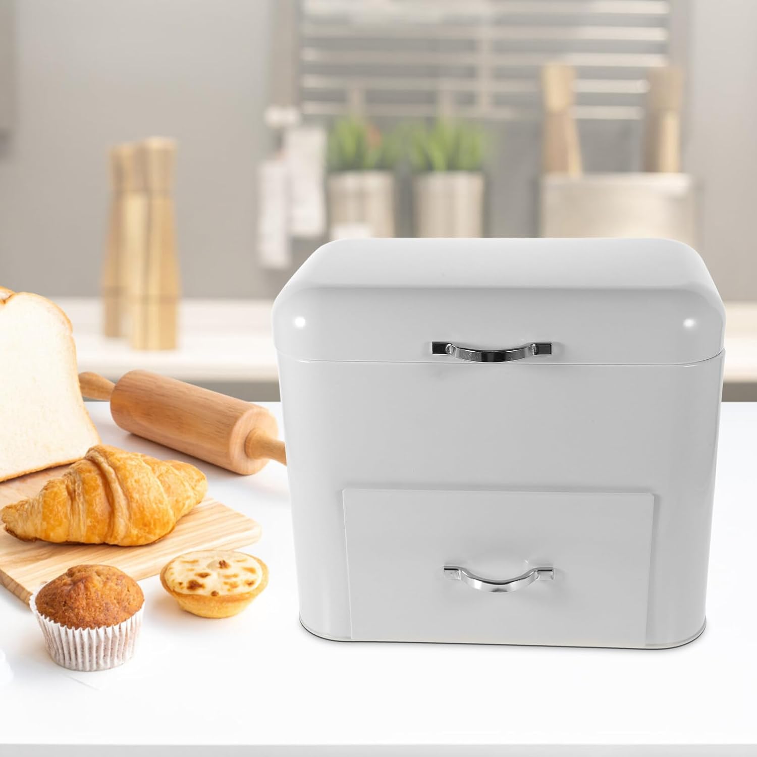 Cabilock Bread Keeper Iron Vintage Bread Box Large Capacity Easy to Clean Compact for Kitchen