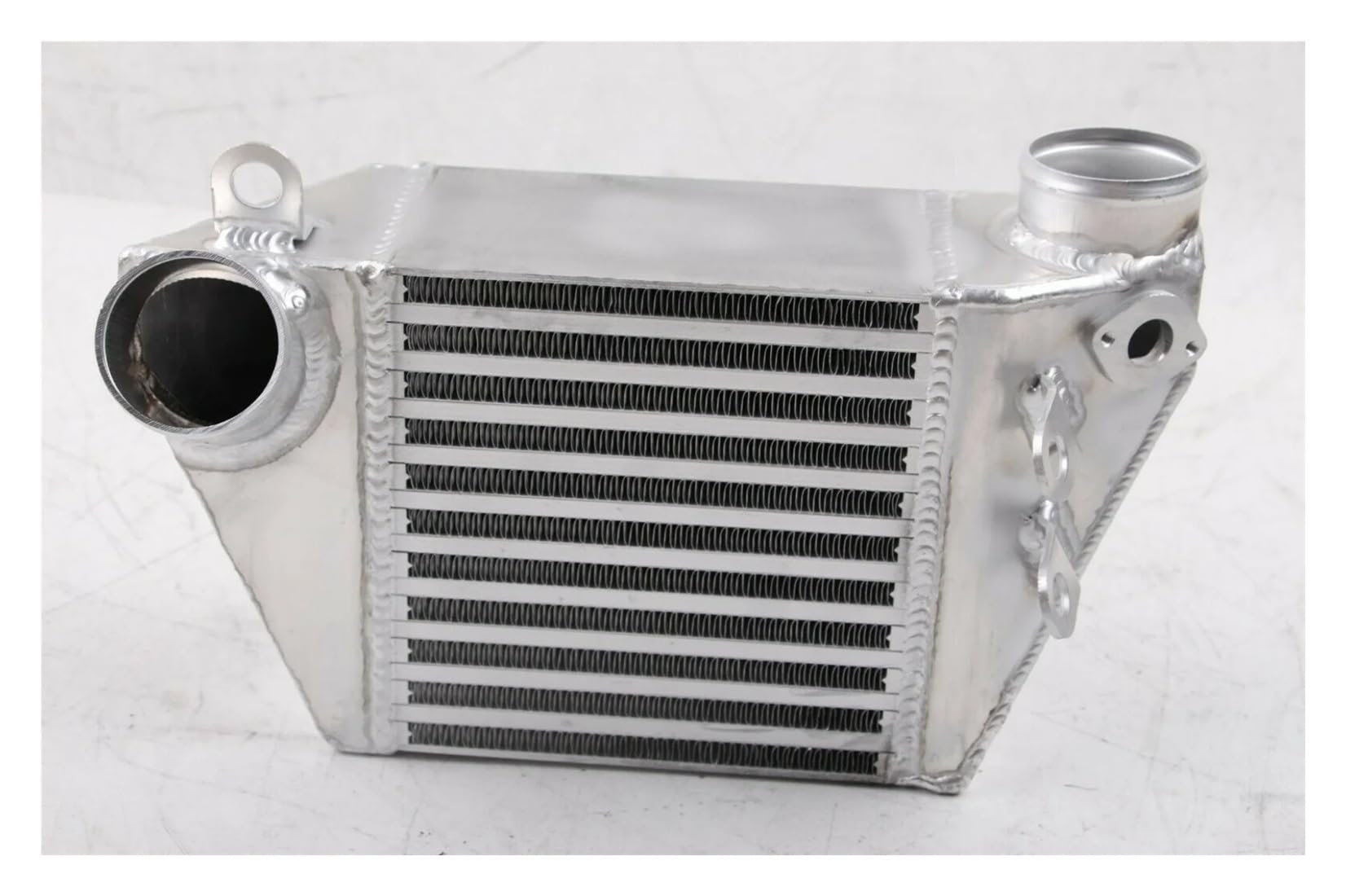 Voiture Intercooler Pour GOLF Pour VW Pour MK4 Pour A3 Pour BORA 1.8 1.9 Pour TDI Refroidisseur Intermédiaire En Aluminium À Montage Latéral