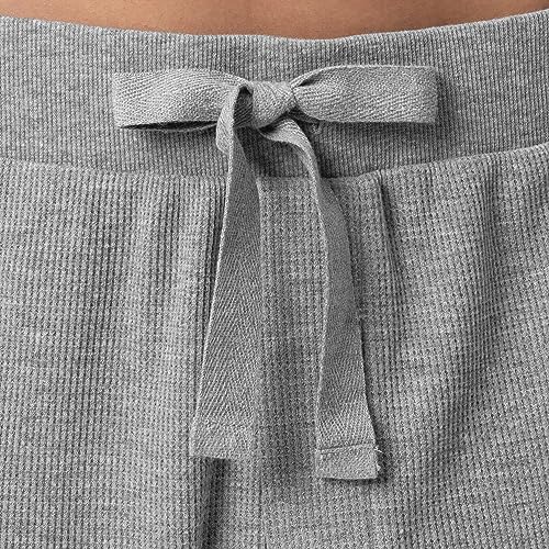 IZOD Men's Waffle Knit Crewneck Top and Jogger Pant Sleep Set4