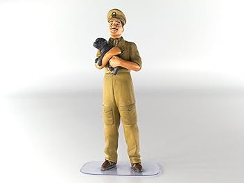 Amazon | 1/32 イタリア空軍 パイロット 熱帯仕様 1939-1943