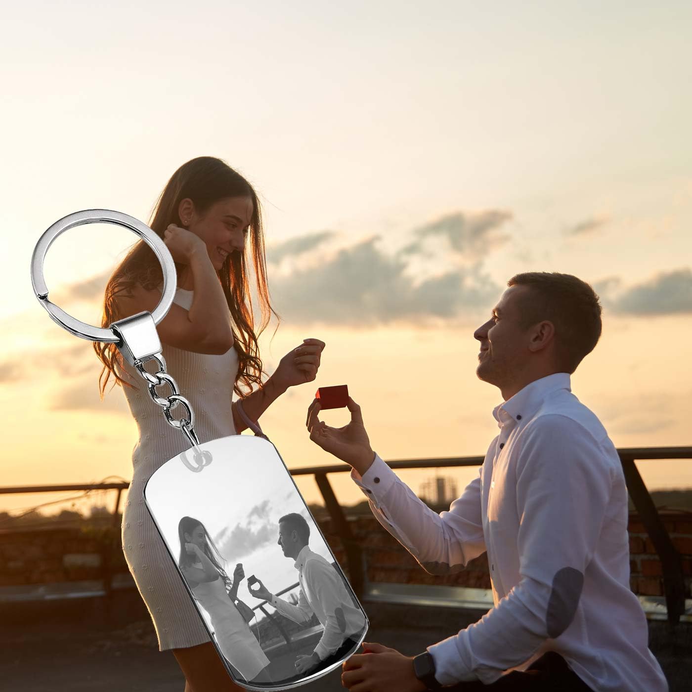 CALLEDELREGALO - Llavero Personalizado con Foto y Texto Grabado a Láser | Regalo Original para hombre y mujer | Acero Inoxidable | Ideal para Cumpleaños, San Valentín, Día del Padre | Estuche Regalo