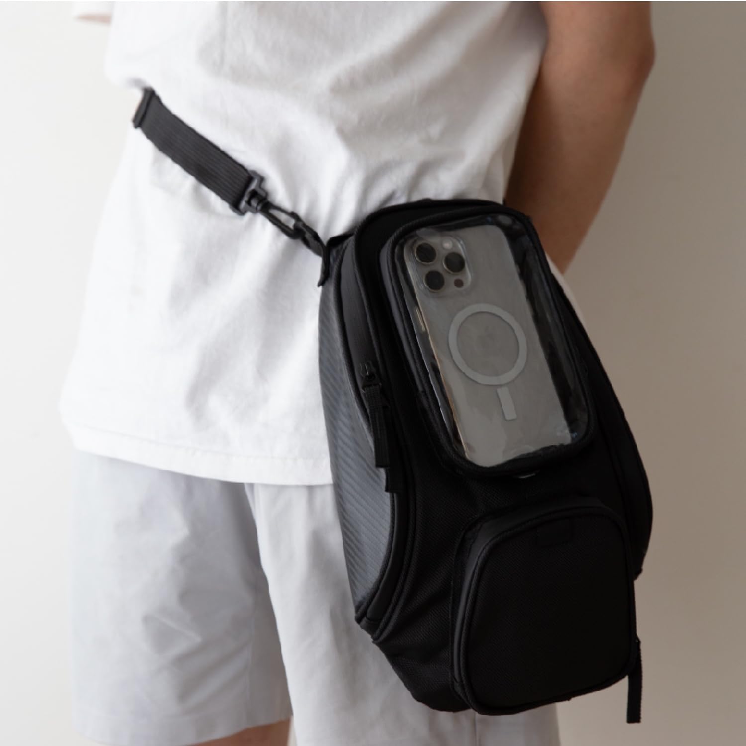 Keiti Magnetic Tank Bag for Motorcycles Universal Phone Holder Water Resistant Gas Tank Pouch TB-01K (4 Magnets)