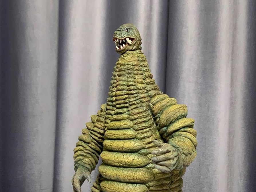 志村観行 ロボット 怪獣 飾り皿 Amazon.co.jp: アス工房 どくろ怪獣 レッドキング ウルト ラマン