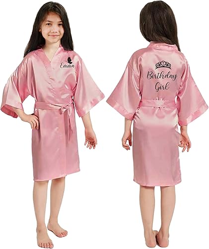 Batas personalizadas para niñas con bonito diseño de símbolo, bata personalizada para niña de las flores, añade un corazón, flor, tiara y más