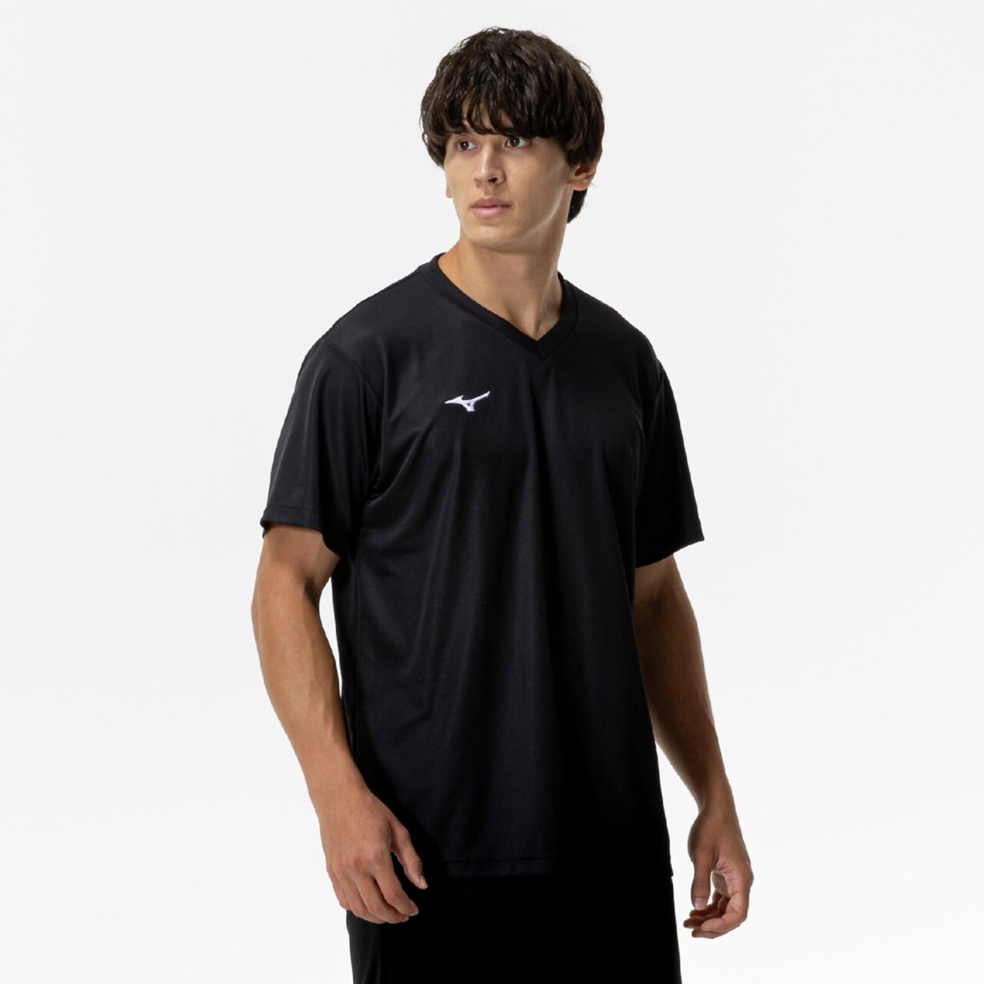 MIZUNO(ミズノ)のストアを表示 MIZUNO(ミズノ) トレーニングウェア半袖 Tシャツ ナビドライ Vネック 吸汗速乾 インナー 肌着 32MAC191/32MA1191 新モデルユニセックス大人 in use