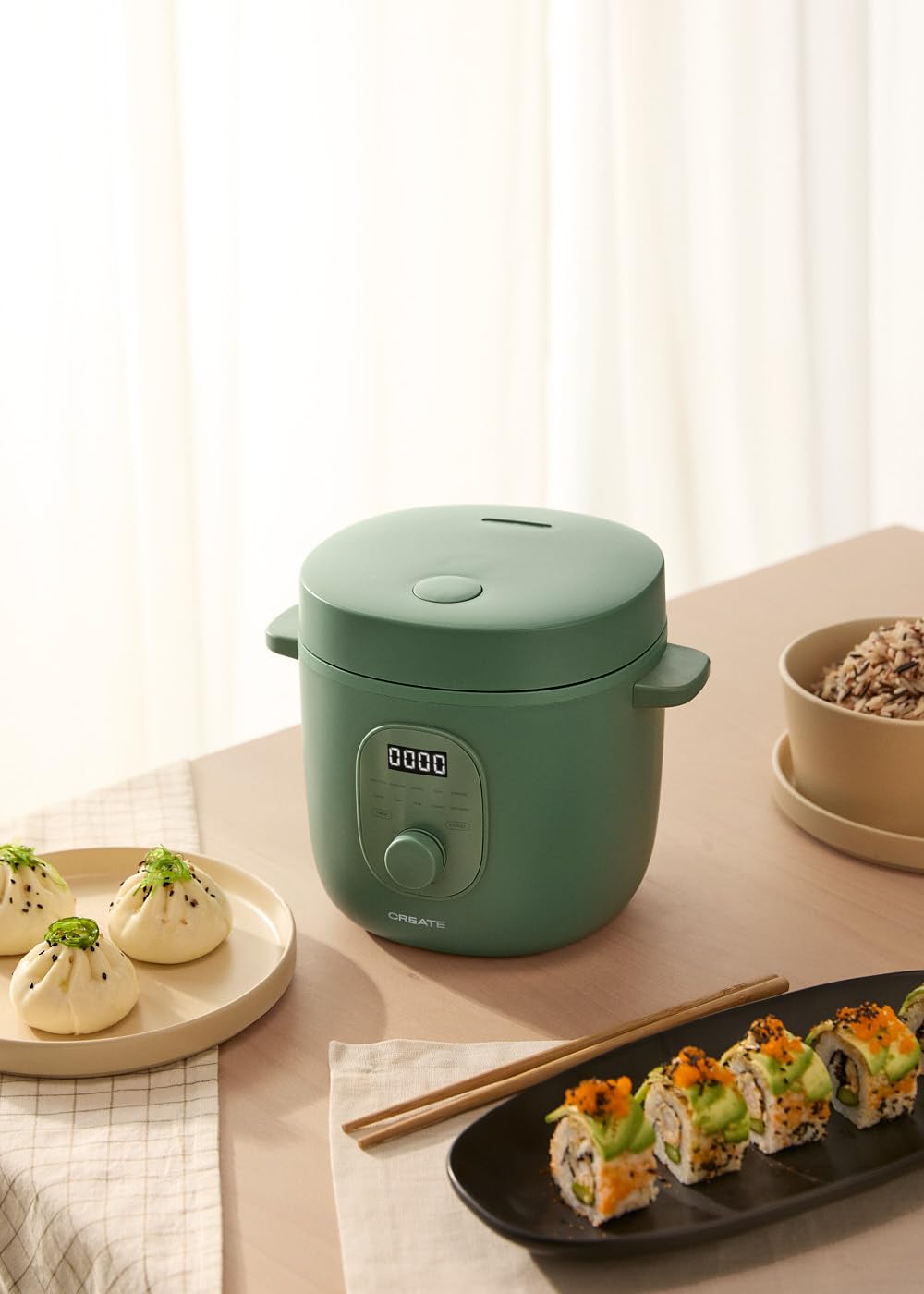 CREATE/RICE COOKER/Multifunktioneller Elektrischer Reiskocher 1.2L Salbeigrün/Programmierbar bis zu 24h, mit Dämpfeinsatz, bereitet Kuchen, Aufläufe oder Suppen zu, Warmhaltefunktion, 300W