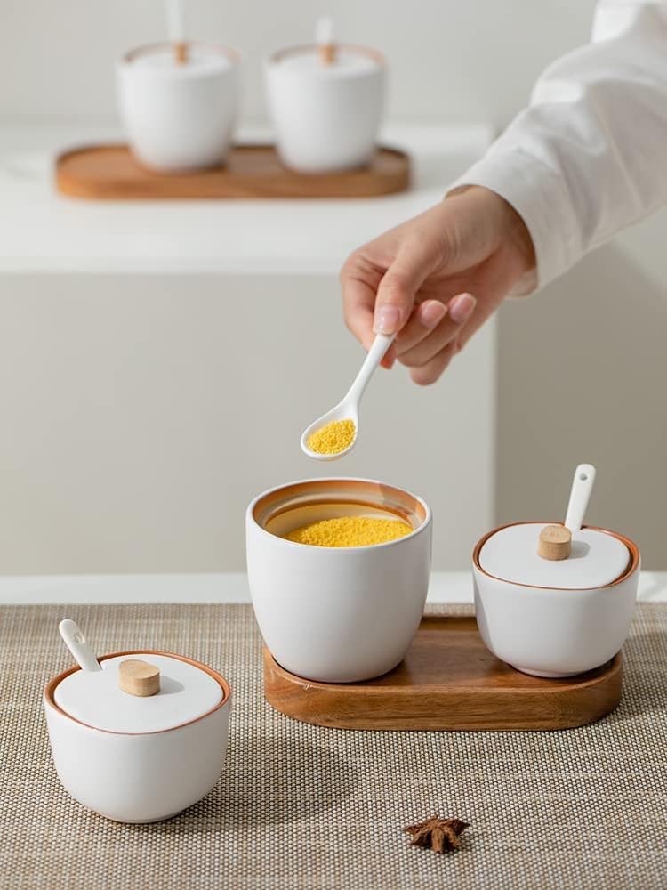 Le bol de sucre en céramique, Sucrier en céramique blanche, pot à épices, pot d'assaisonnement avec couvercle et cuillère(8 * 9cm)