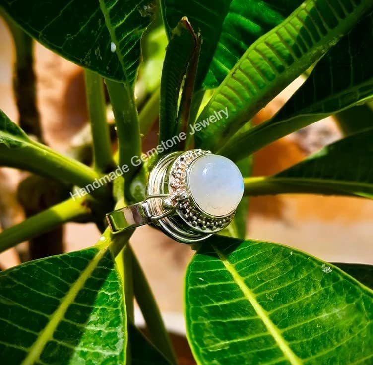 Natural Rainbow Moonstone Ring, Poison Box Ring, Oval ~ Gemstone Ring, Moonstone Jewelry, June Birthstone Ring, Openable Poison Ring, Poison Ring, Locket Ring, Blue Flash Ring, Artisan design Ring