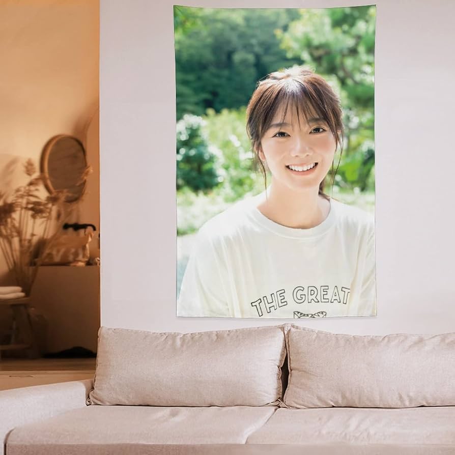 櫻坂46 田村保乃 直筆サイン入りポスター イオンカード 櫻坂46 田村保乃 直筆サイン入りポスター イオンカード 櫻坂46 田村