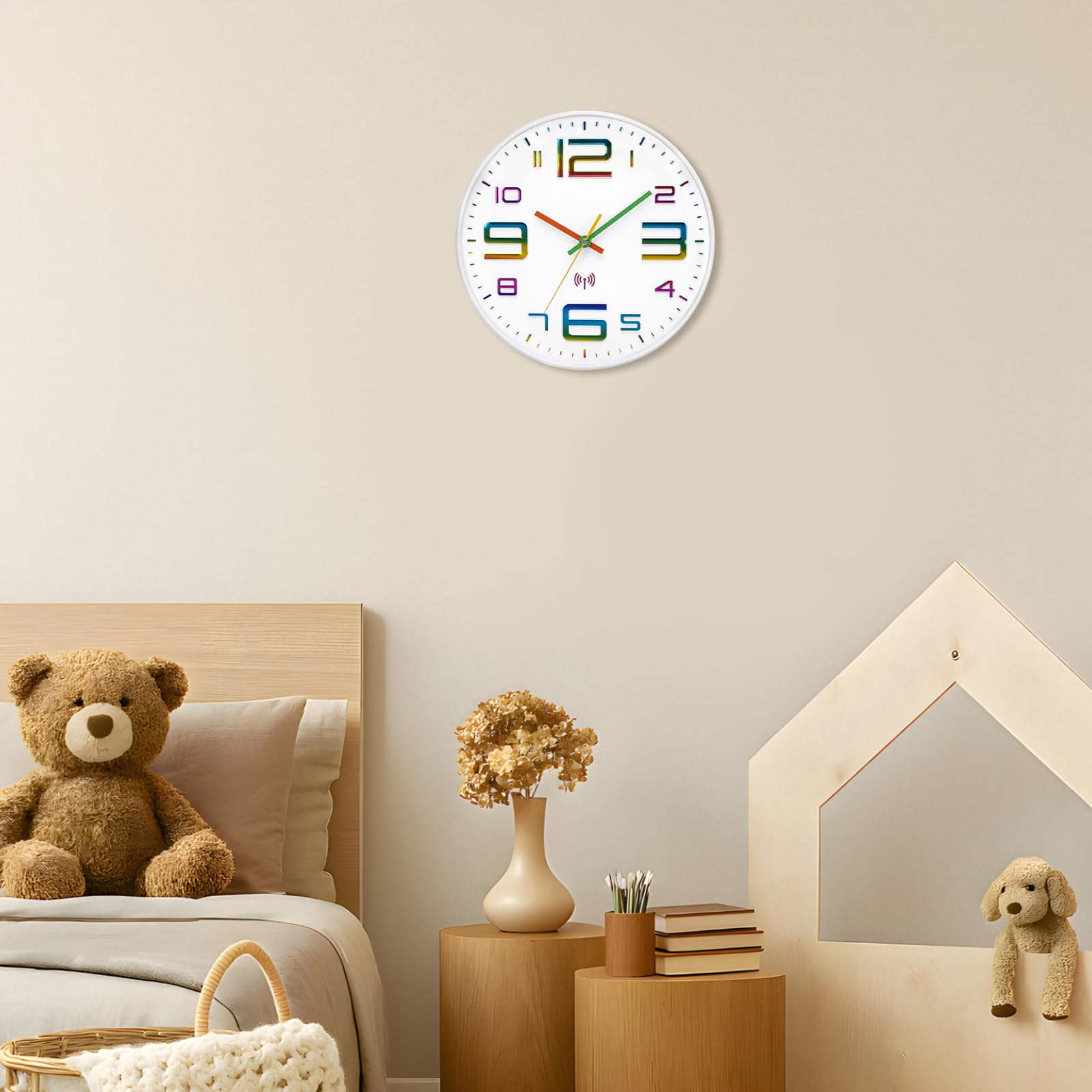 VIVILINEN Horloge Murale Radio Pilotée Silencieuse 30cm sans tic-tac Pendule à Grands Chiffres pour Chambre Cuisine Salon Automatique (Blanc)