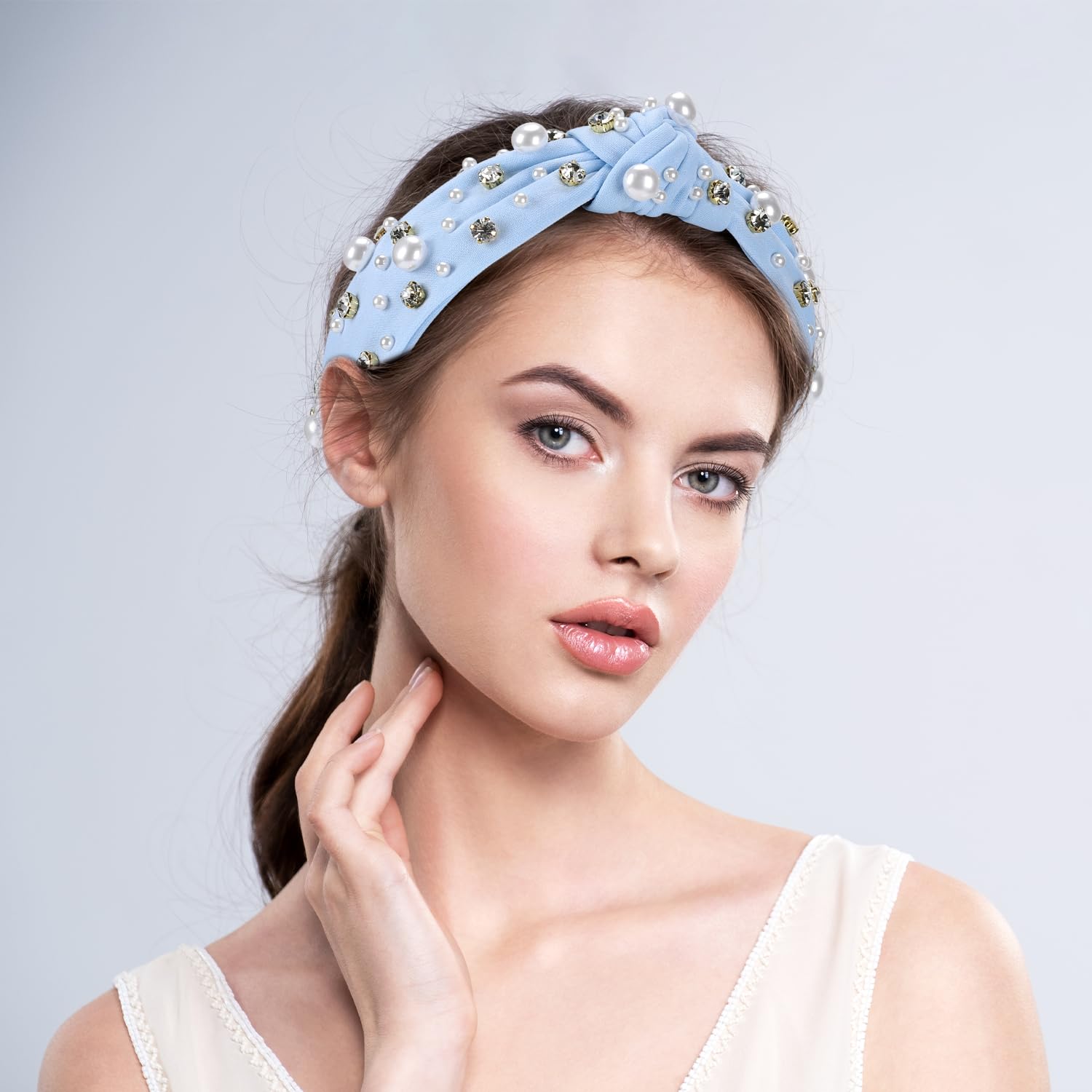 WantGor Pearl Knotted Headband - Image 4