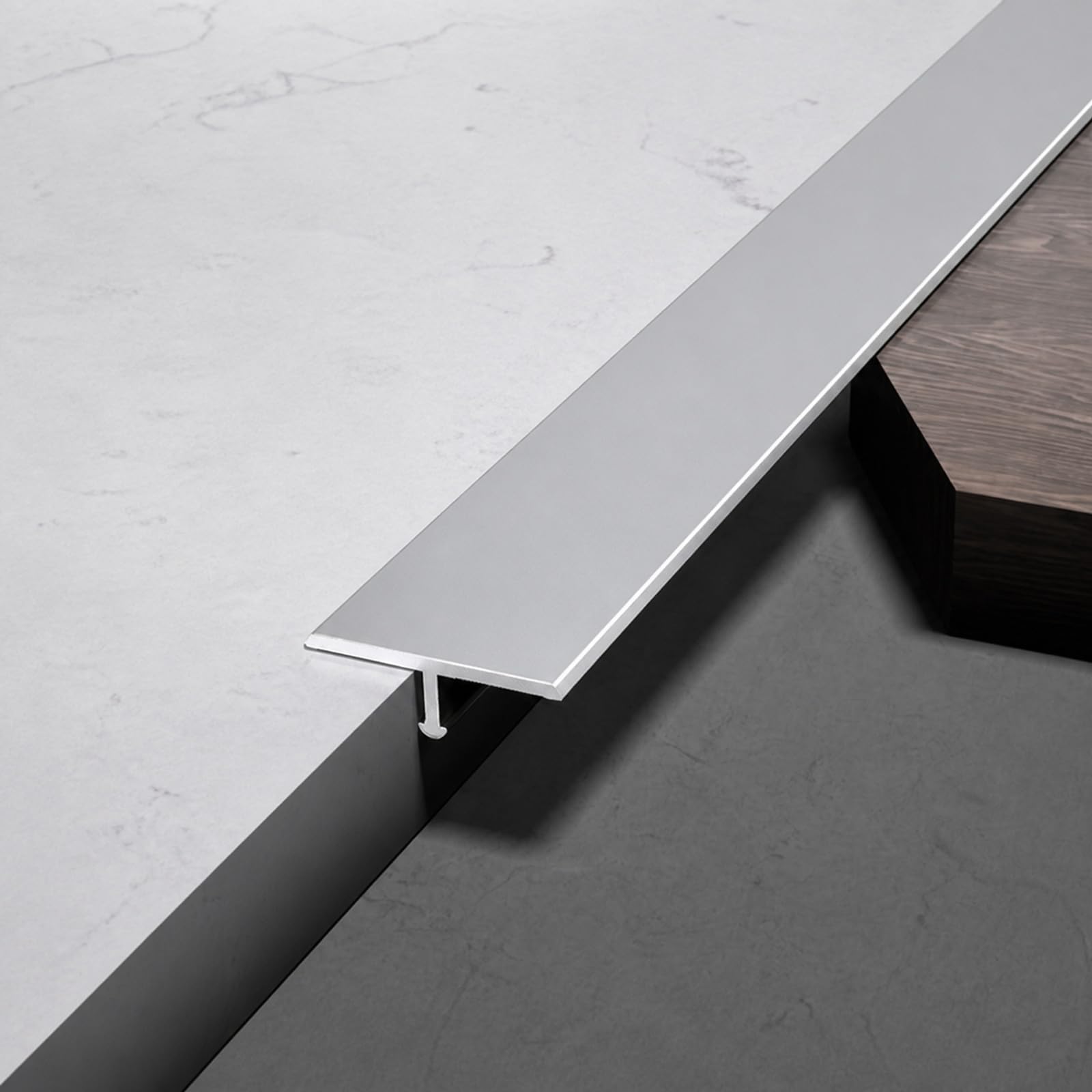 Bande jonction métal en T pour corriger les transitions de parquet sales