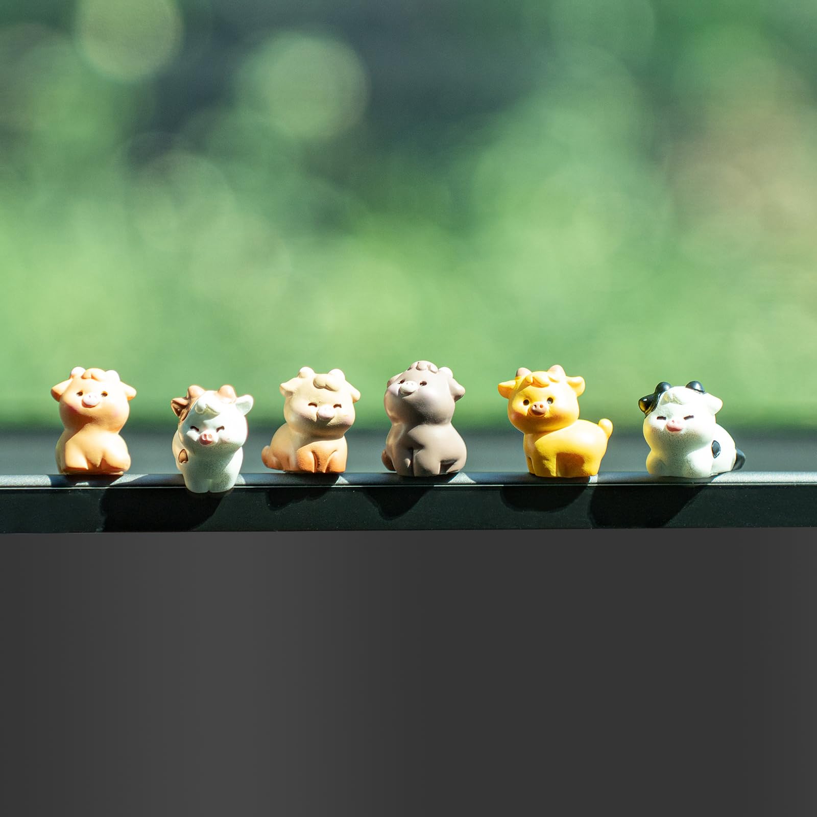 Rislobx Highland Cow Car Dashboard Decorations, 6PCS Cute Cow Rear View Mirror Ornament Car Interior Accessories Decor for Women Men