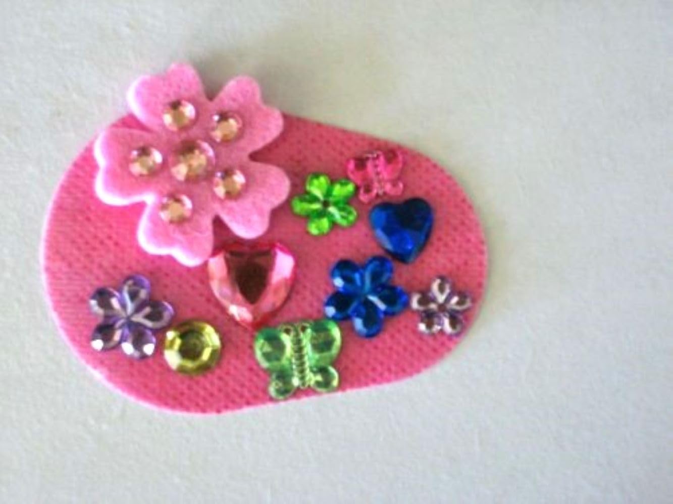 Eye Patches for Girls Medium Size 70 Latex Free Eye Patches and Fun Stickers for Ages 0-4yrs Old)