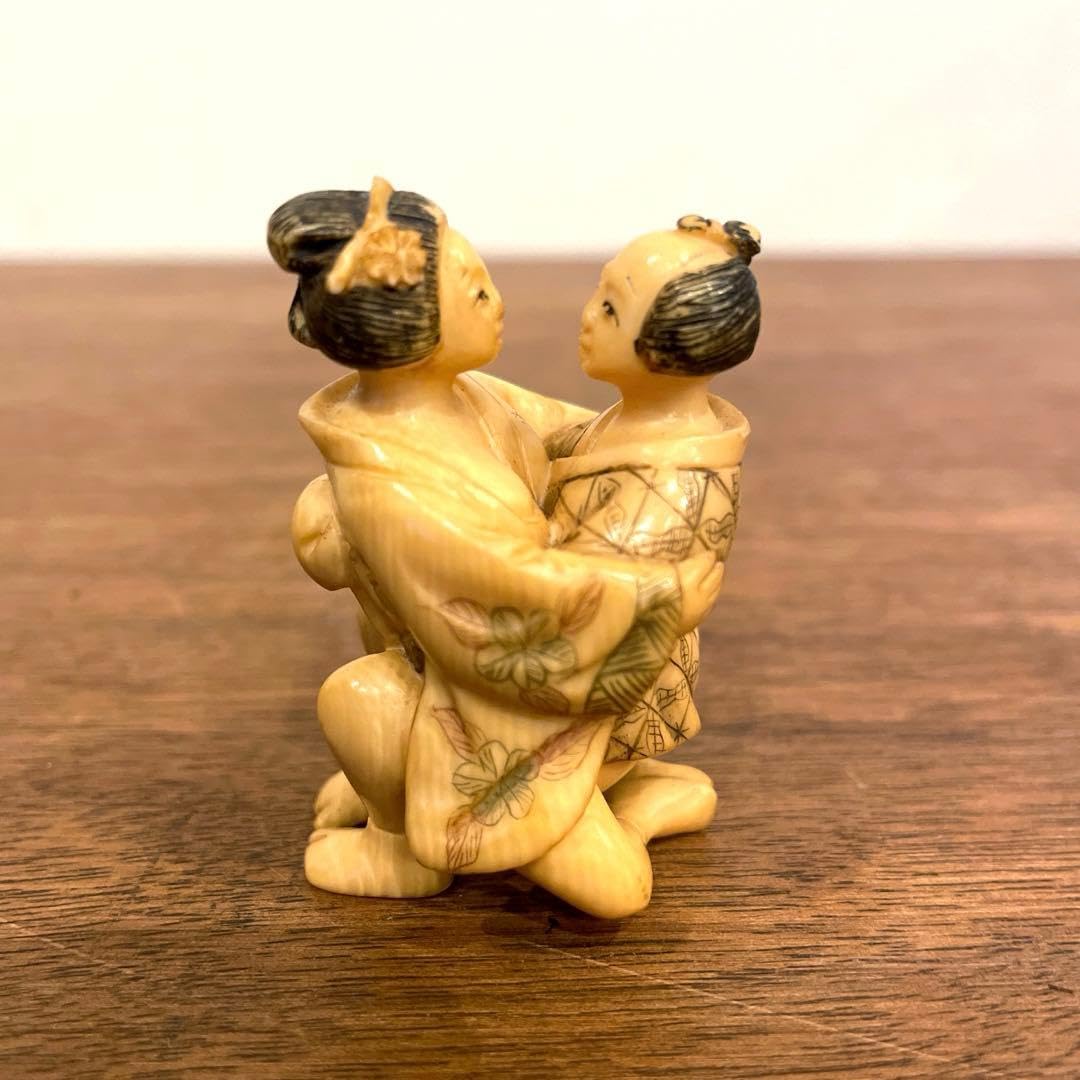 Amazon.co.jp: 春画 根付 置物 天然素材 骨董 古美術 : ホーム＆キッチン