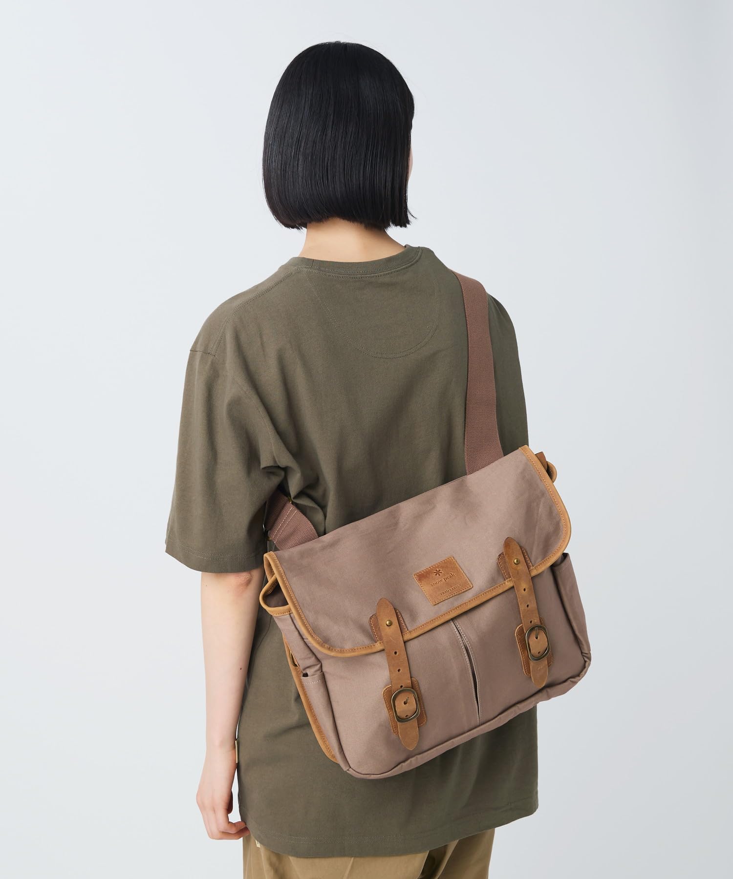 Amazon.co.jp: スノーピーク(snow peak)Field Game Shoulder Bag SPTL