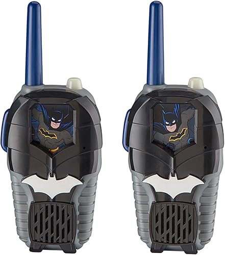 Walkie Talkies de juguete de Batman para niños, juguetes libres de estática para interiores y exteriores para niños con gráficos iluminados