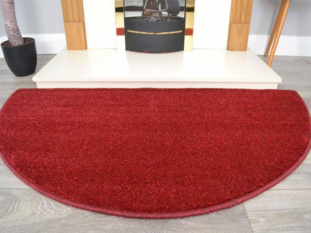 Rugs Supermarket Cargo Red Half Moon Shaggy Pile Rug. Size 70cm x 137cm