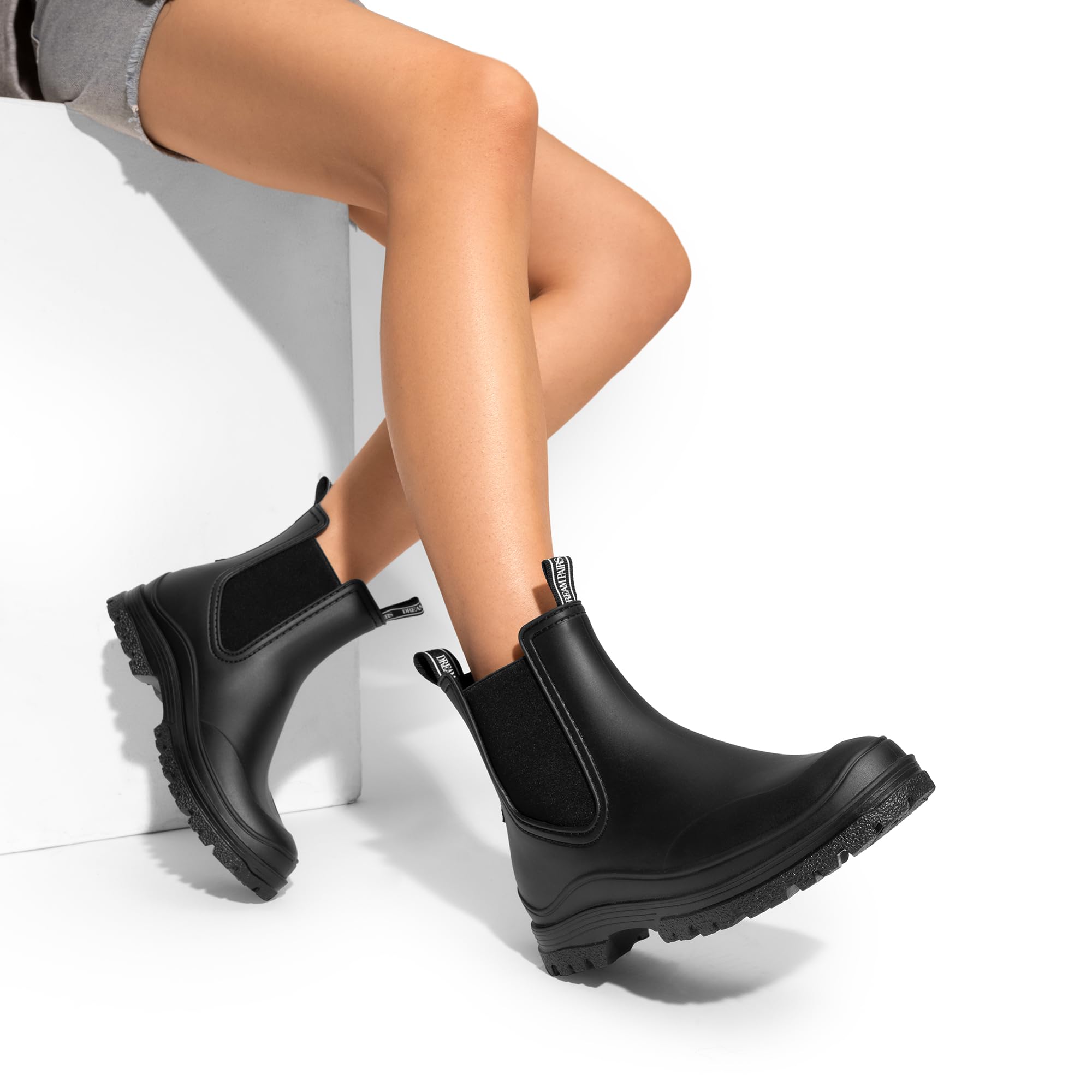 DREAM PAIRS Botas Agua Chelsea Punta | PVC mate, Gore-Tex elástico, forro textil, plantilla EVA 3mm, estilo Chelsea.