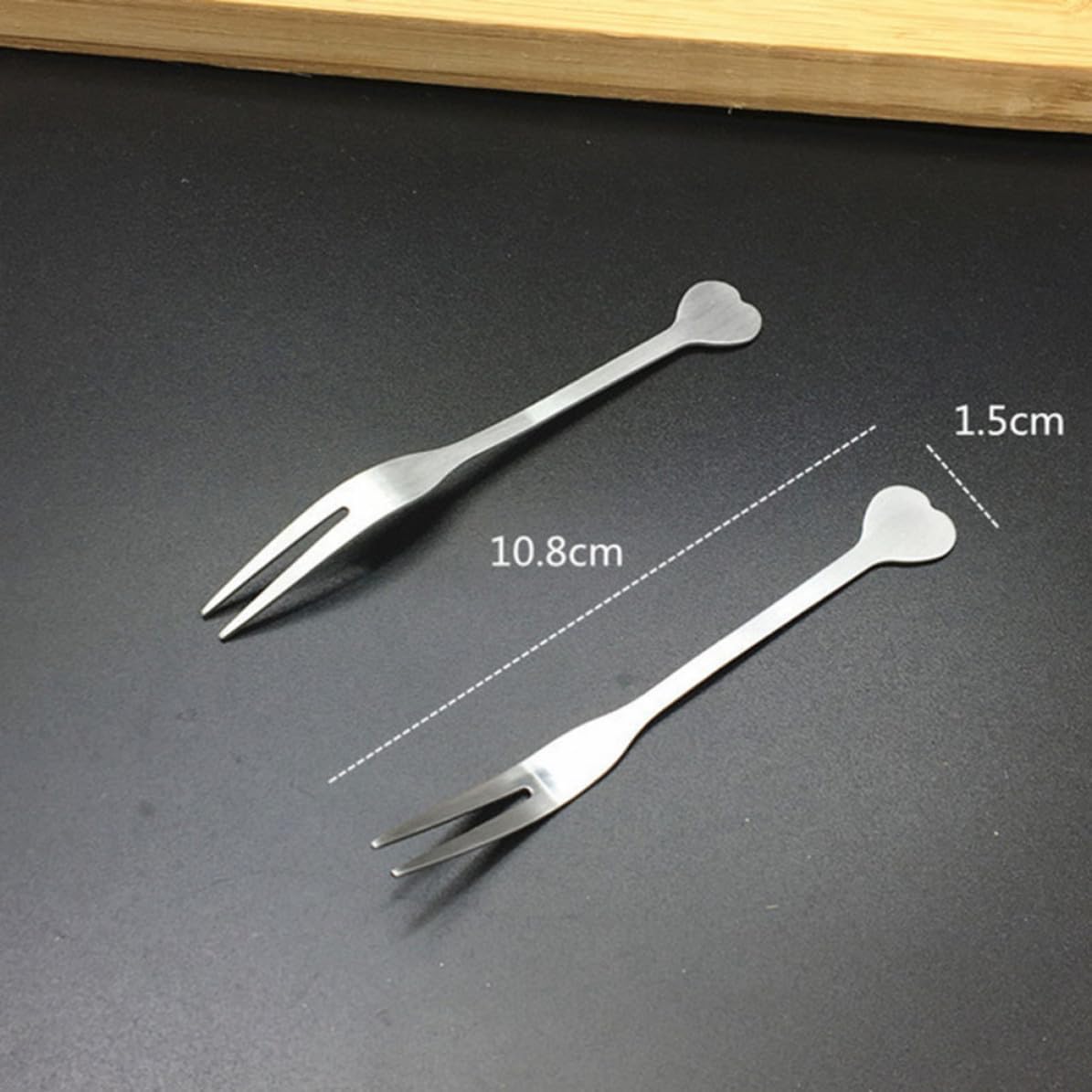 20pcs Heart Shaped Stainless Steel Fruit Fork for Dessert and Cake