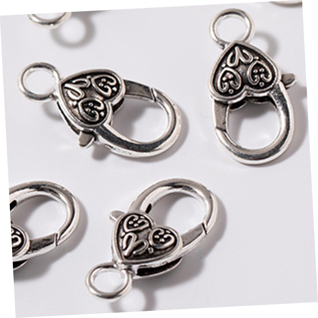 3 Set Di Elementi Essenziali Per La Creazione Di Gioielli Set Di Fermagli A Moschettone in Lega Per Collane E Bracciali Fibbie A Forma Di Cuore 40 Pezzi * 3