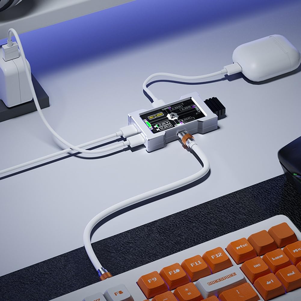Hub USB alla moda con 2-3 porte - 8K, alimentazione indipendente, display integrato per migliorare l'atmosfera delle configurazioni desktop in argento.