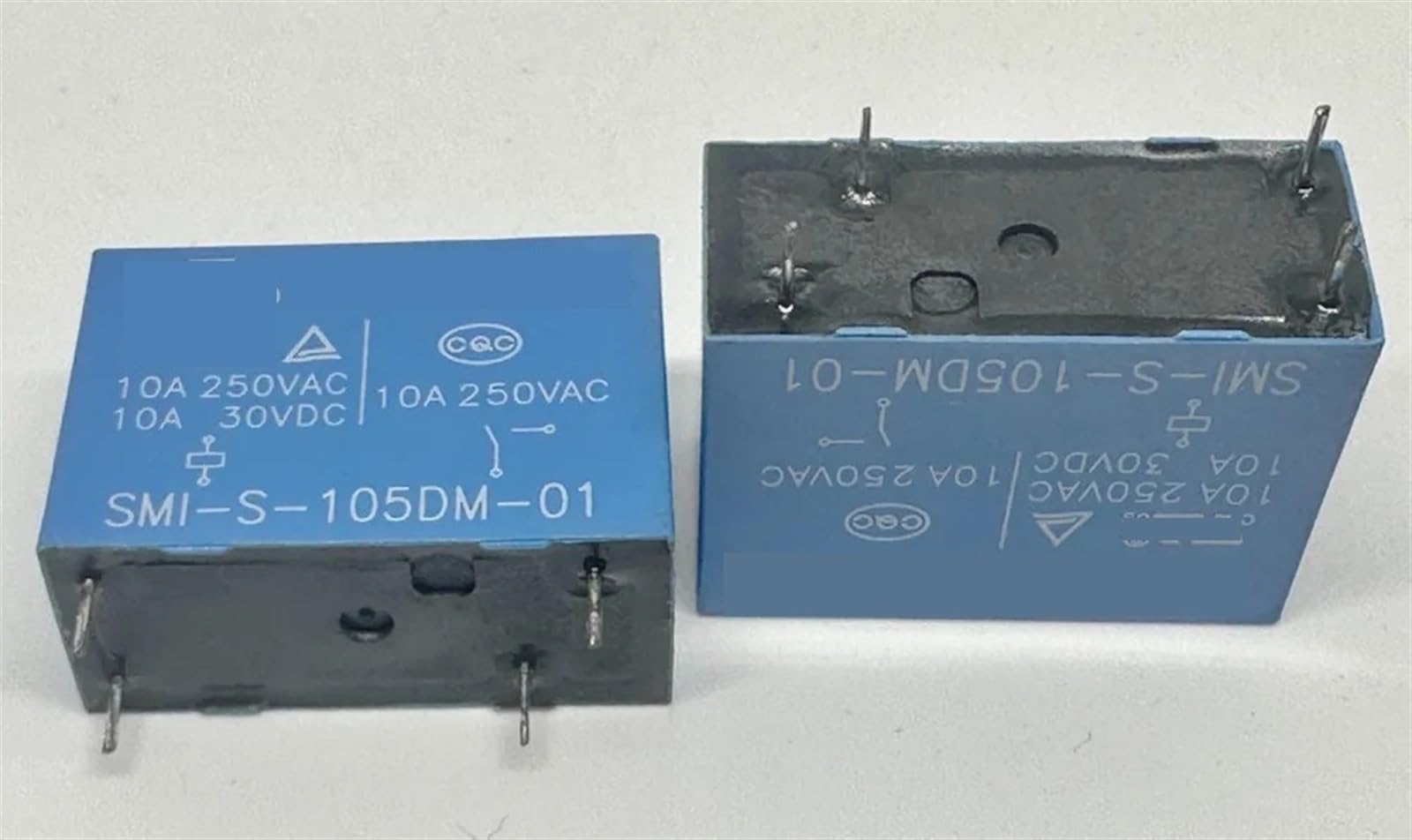 Relé SMI-S-112LM con conmutación estable de 10A para protección de sistemas 5