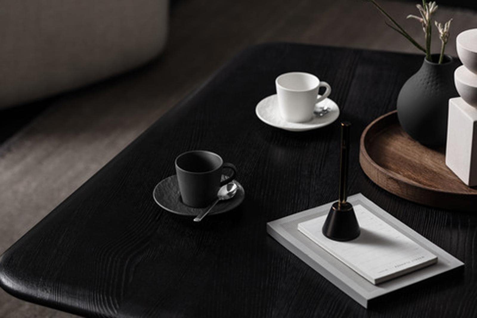 Villeroy & Boch Manufacture Rock Glow Espresso-Set, 2-teilig, Espressotasse 60 ml mit Untertasse ø 12 cm, Edle Schieferoptik, Premium Porzellan, Schwarz