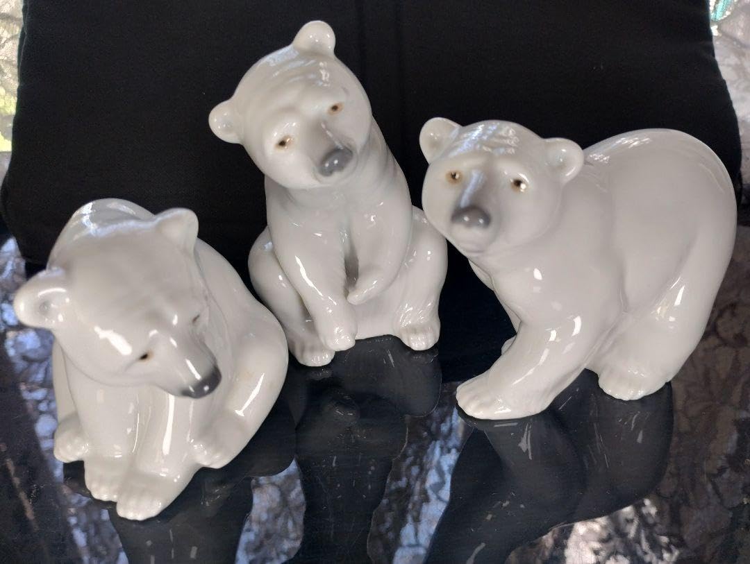 リヤドロ　シロクマ3匹 Amazon.co.jp: 品リヤドロ LLADRO クマ3体 : ホーム＆キッチン