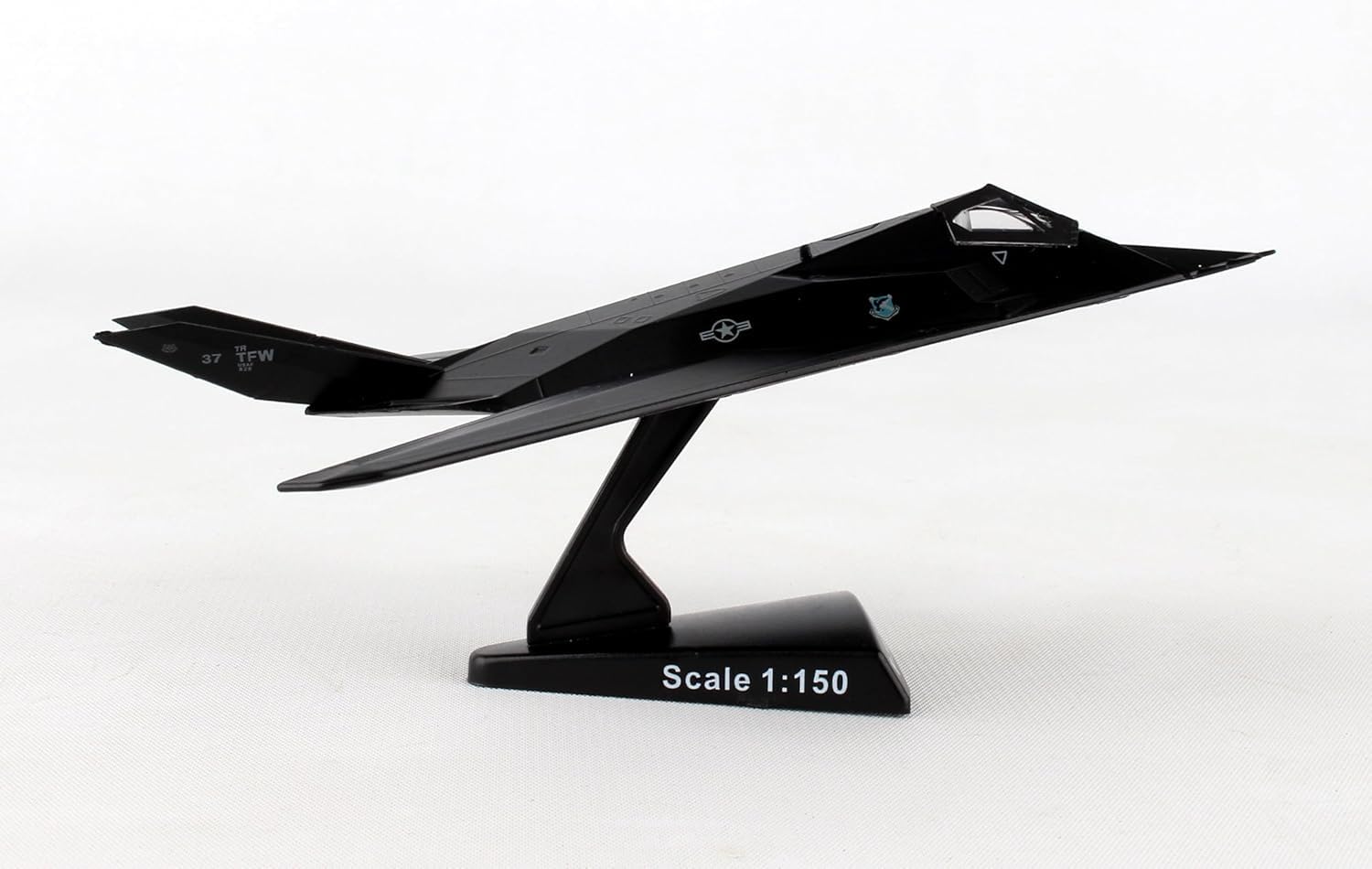 Daron Avion F-117 Nighthawk 1:150 Noir