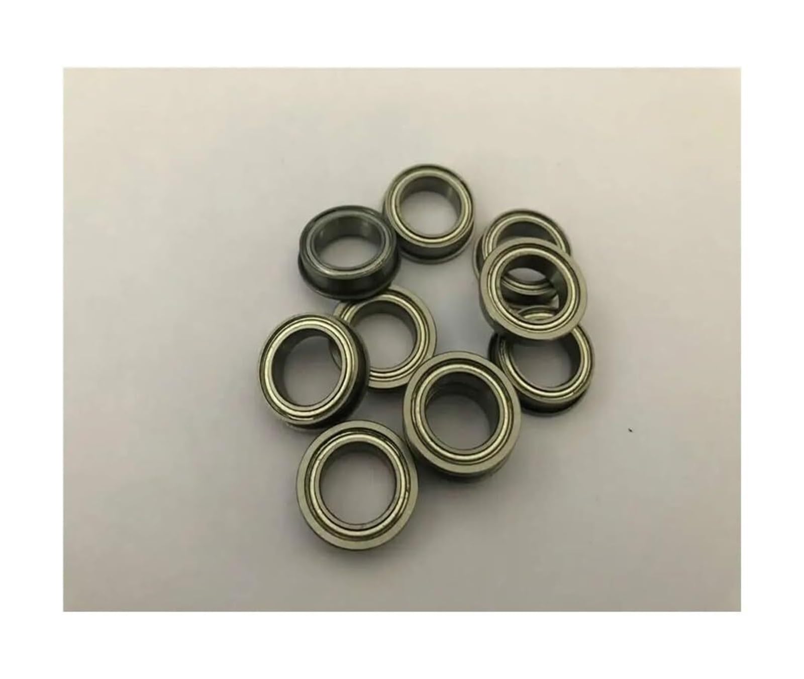 Cuscinetto a sfere con flangia flangiata F674 F674-ZZ F674ZZ F674-2Z F674Z zz z 2z MF74ZZ MF74 MF74-zz 4 * 7 * 2.5mm