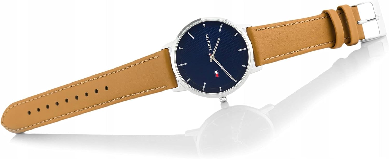 Tommy Hilfiger Orologio da uomo analogico al quarzo James con bracciale in acciaio inossidabile Tommy Hilfiger Orologio da uomo analogico al quarzo James con bracciale in acciaio inossidabile