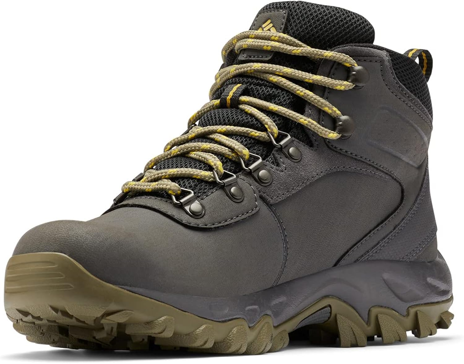 columbia newton ridge plus hiking boot