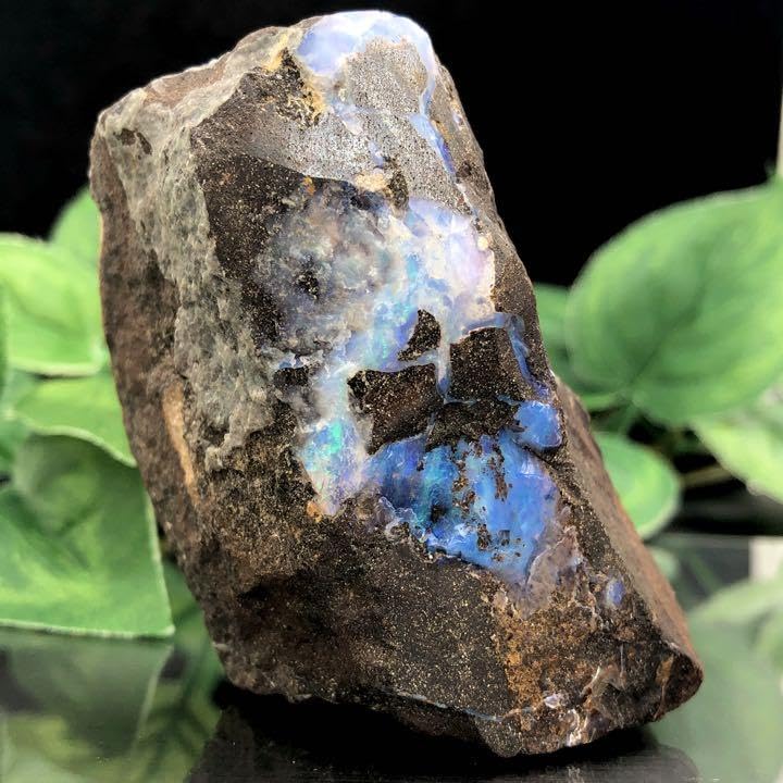 ボルダーオパール　原石 ボルダーオパール 原石磨き(宝石名ボルダー・オパール) オーストラリア