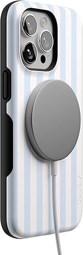 Vista 1077 de Casely Funda para iPhone 15 Pro Jardín Secreto Flores mixtas Funda atrevida Compatible con MagSafe y botón de acción Jardín Secreto Floral