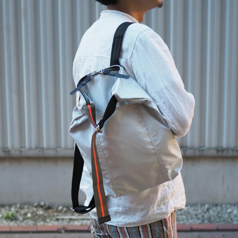 ジャックゴム　リュック　エスケープ リール　グレー　新品同様 楽天市場】ジャックゴム リール 1924 エスケープ デイ バック パック