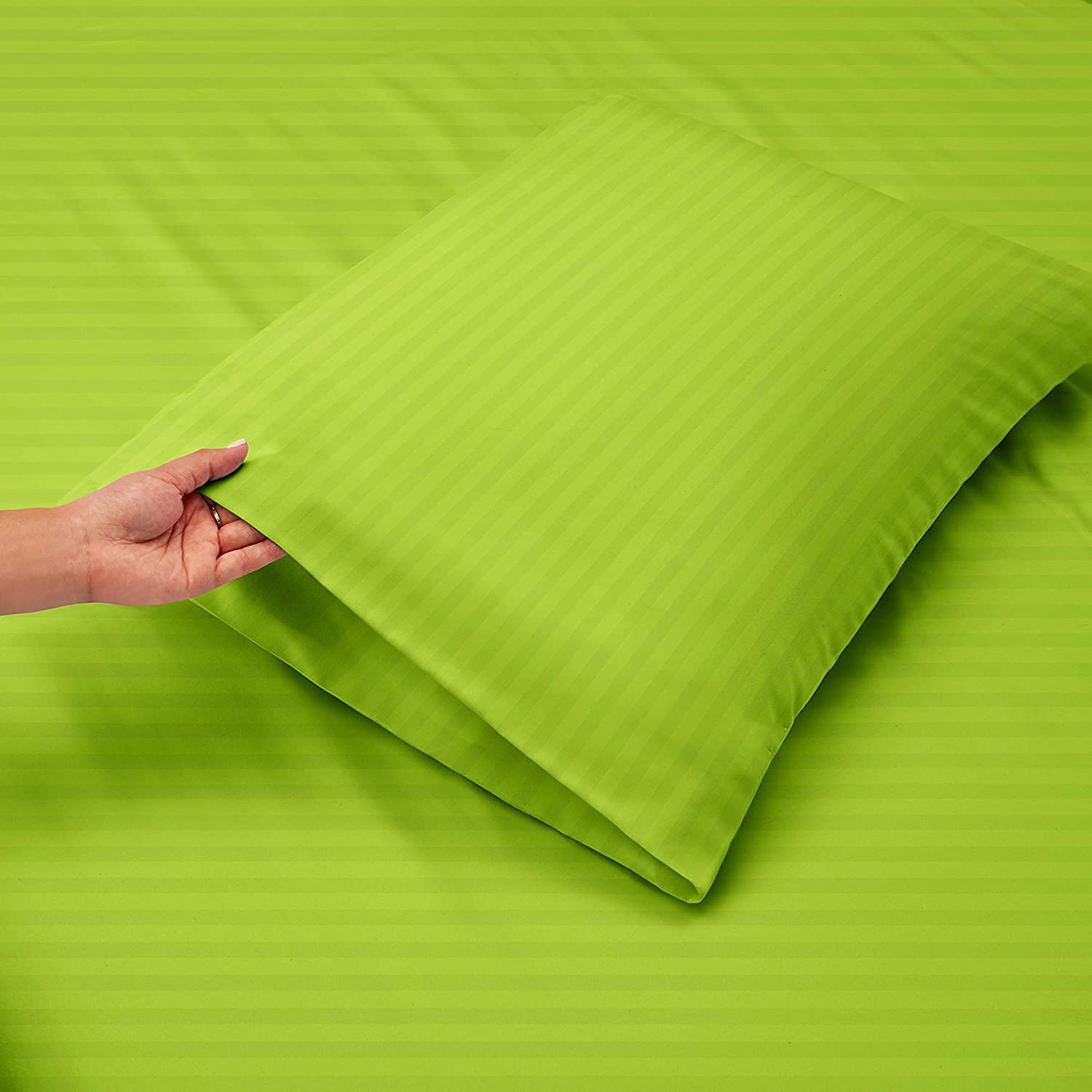 Sofrito Super King Size Bedsheet Set (108"x108") - 300 TC Cotton Feel Microfiber, Parrot Green, With 2 Pillow Covers - View #6