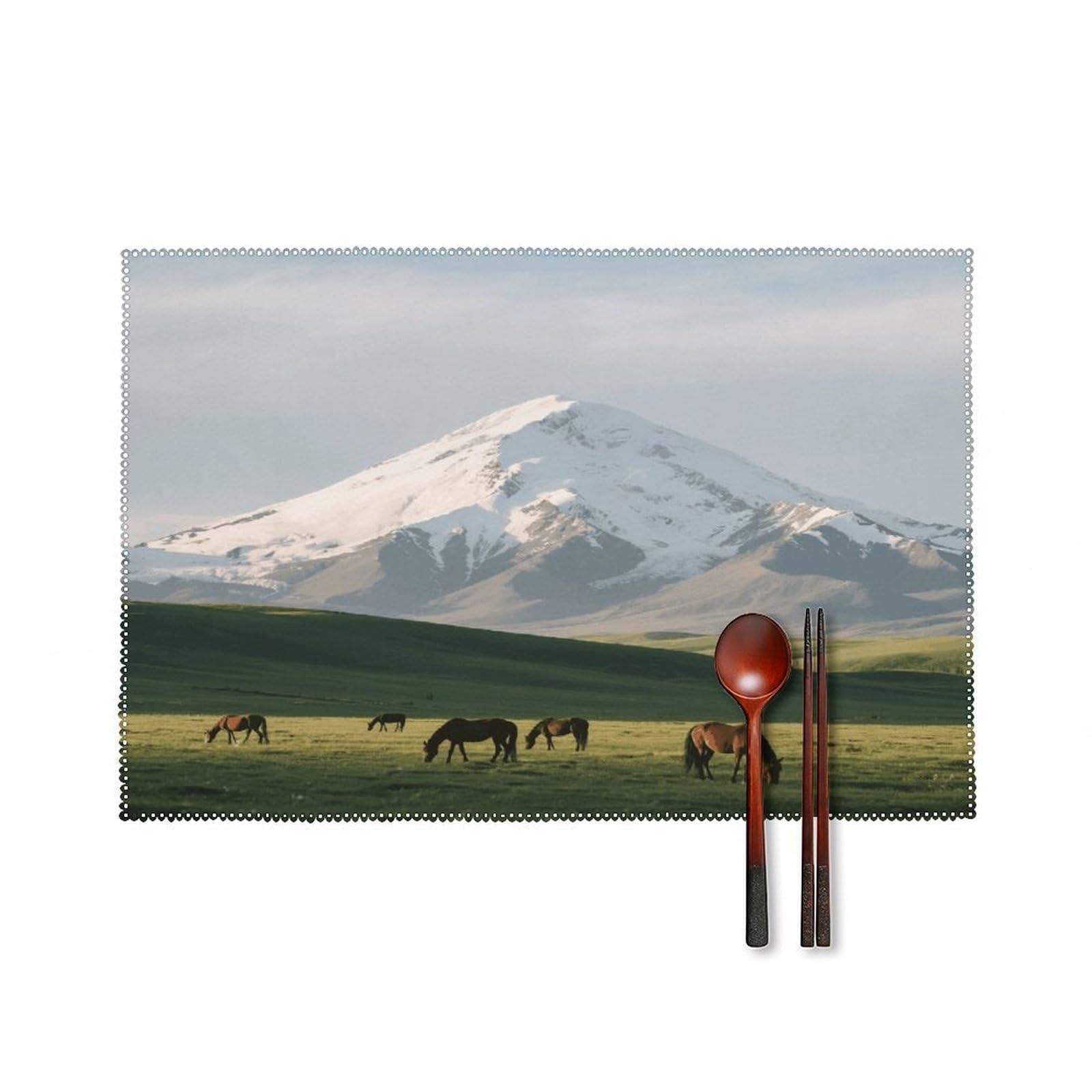 Snow Capped Mountain Placemats Set of 4 Heat Resistant Non-Slip Place Mats for Dining Table Washable Placemat Wipeable Dining Table Mat Canvas Place Mats Dining Table Decor