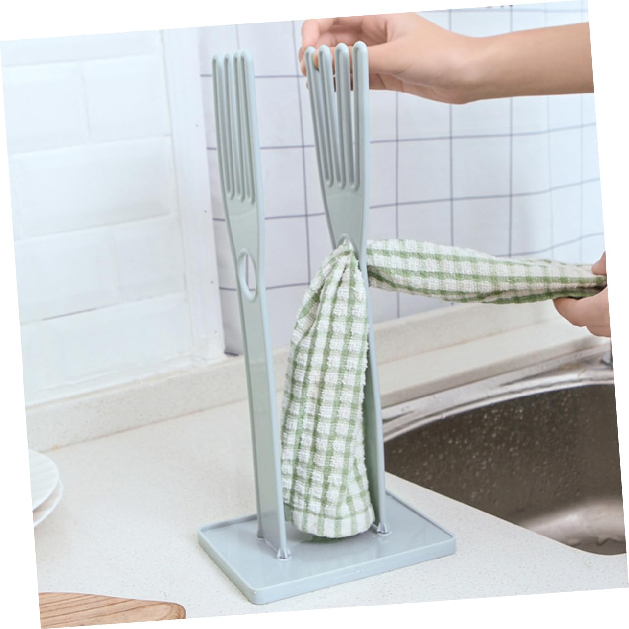 PRETYZOOM Multi-Functional Drain Rack for Kitchen Sink Rubber Gloves Holder Dish Cloth Shelf