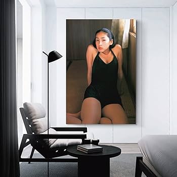 Amazon.co.jp: 麻生久美子 広田絵美 女優 水着セクシー写真 可愛い