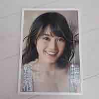 Amazon.co.jp: 生田絵梨花1st写真集「転調」 : おもちゃ