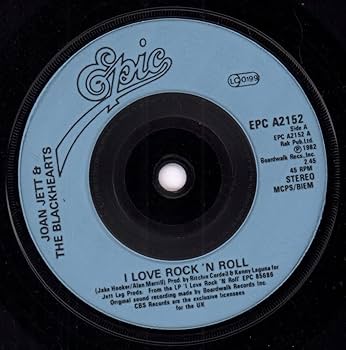 邦楽 LOVE n' ROLL!!(Type A) 6131TEWjttL._UF1000,1000_QL80_.jpg