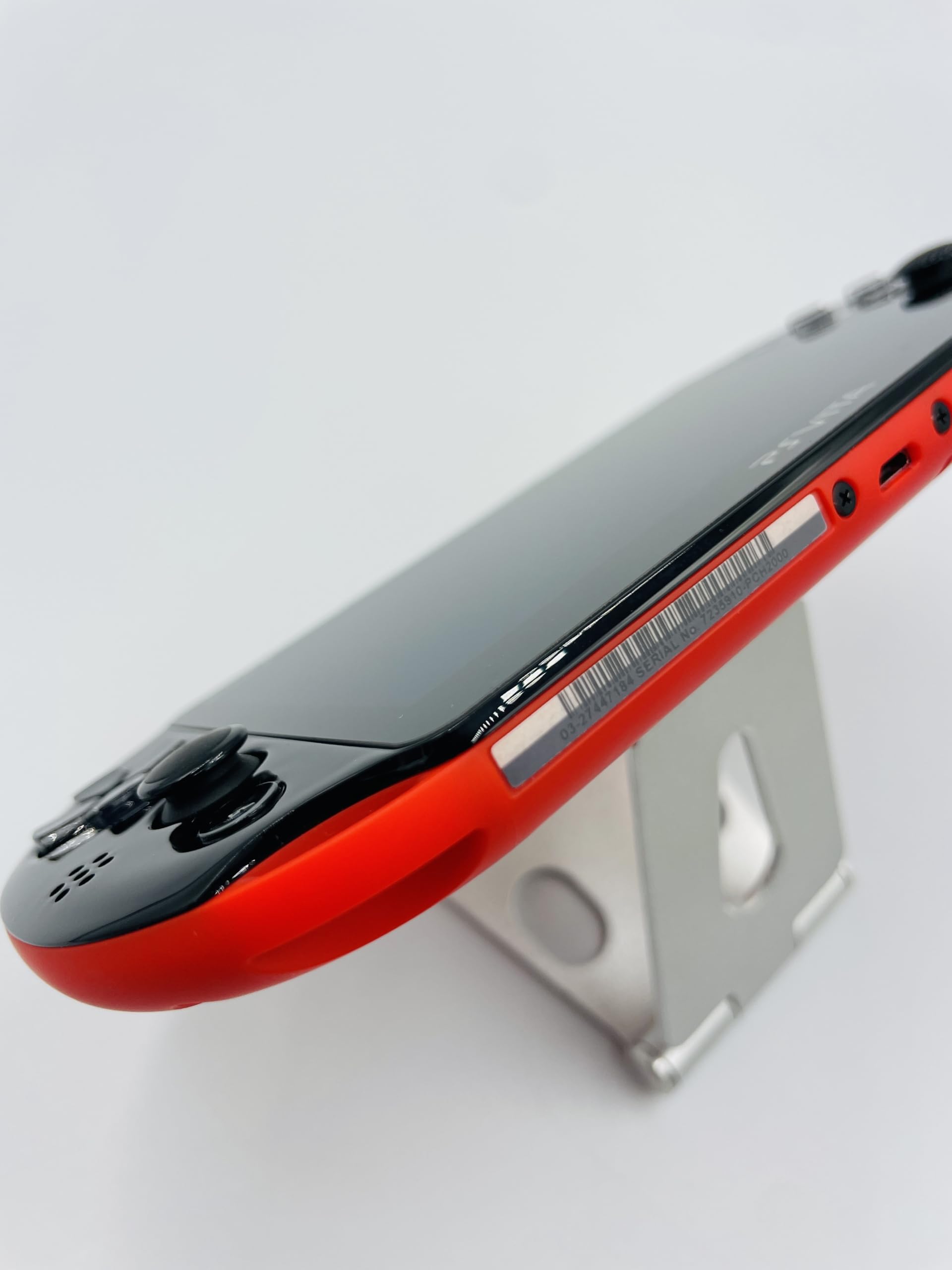 Amazon | PlayStation Vita デビューパック Wi-Fiモデル レッド  